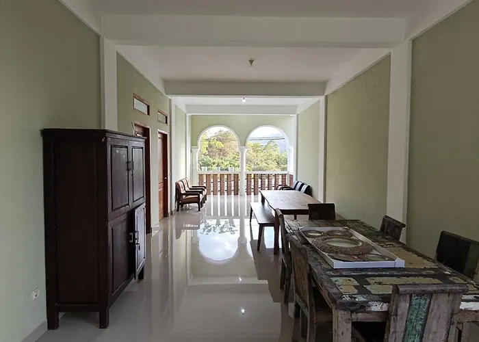 Ike\'S Homestay
