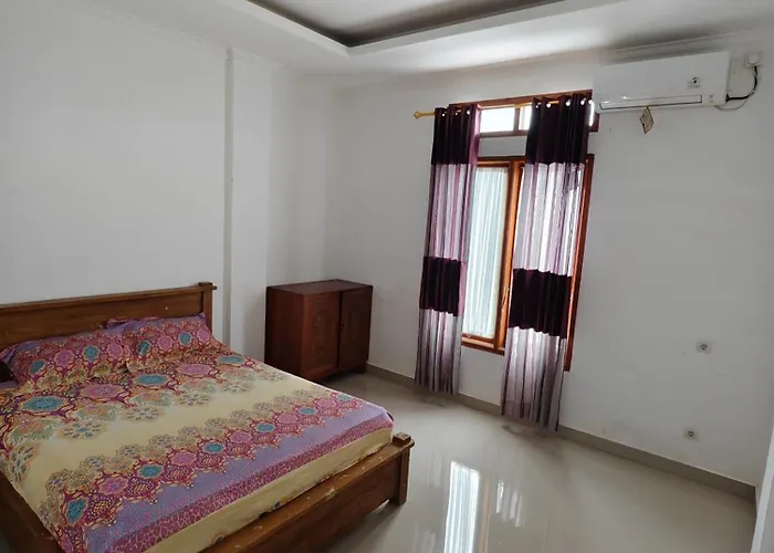 Ike\'S Homestay